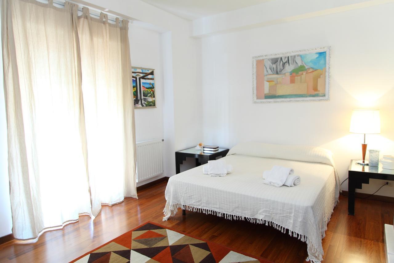 Family House - By Vacation Service Cefalú Exterior foto